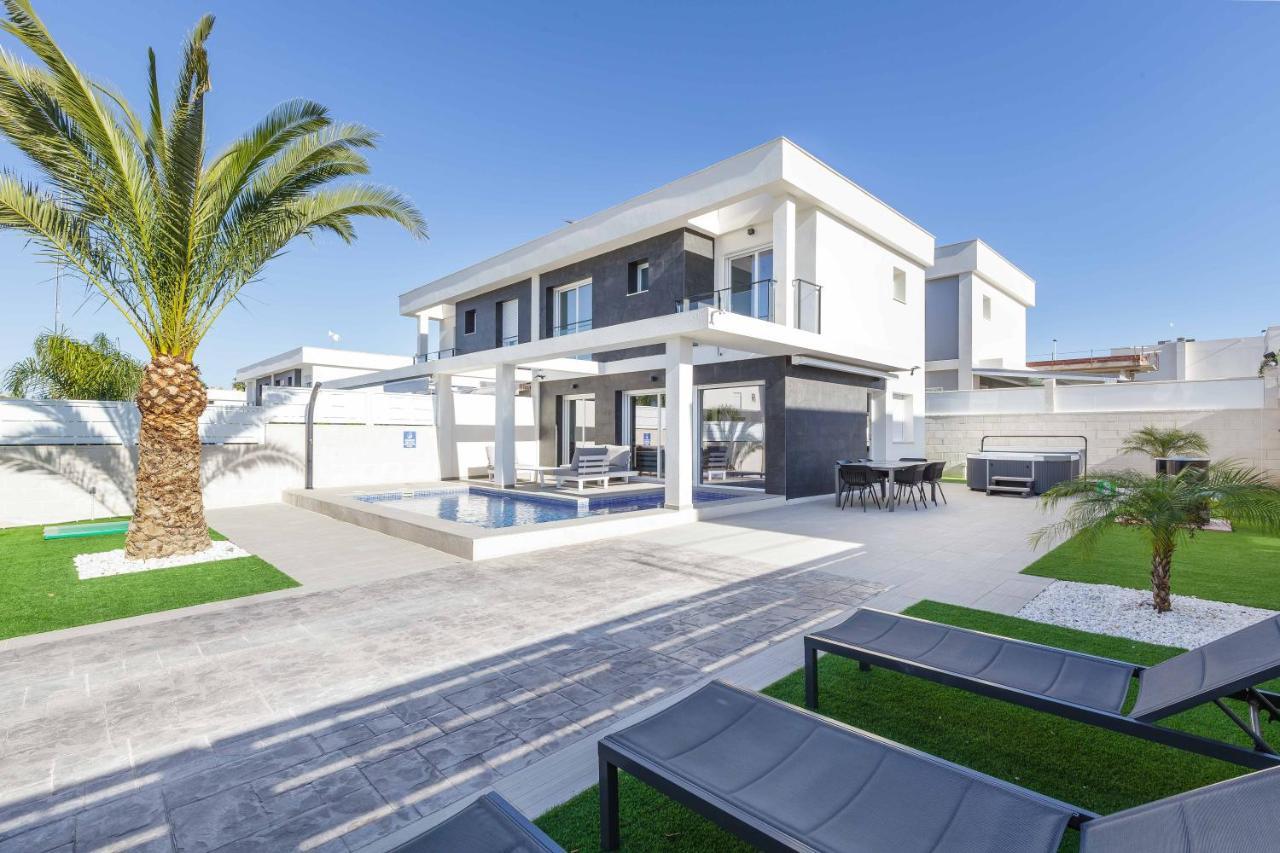 Casa Bos Dolpfin Wellness Luxury Entire Villa Pool & Jacuzzi Gran Alacant Near Beach Puerto Marino Kültér fotó